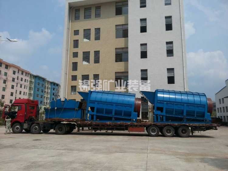 选锡矿用摇床还是跳汰机?根据粒度决定选矿设备(图2) 4aNSFbXRCK.jpg